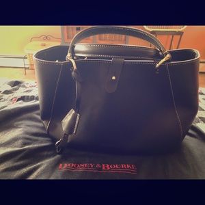 Brand new  Dooney and Bourke Alto Camilla bag